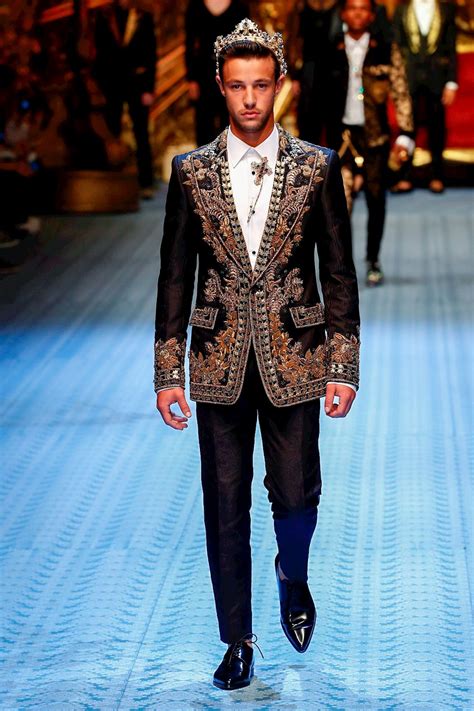 dolce and gabbana men clothes.